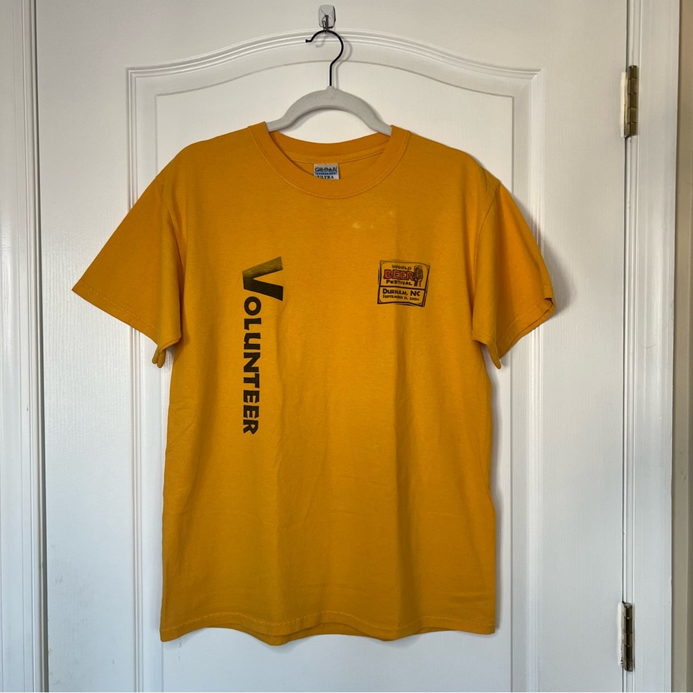 Gildan Ultra Cotton Yellow World Beer Festival Graphic Tee